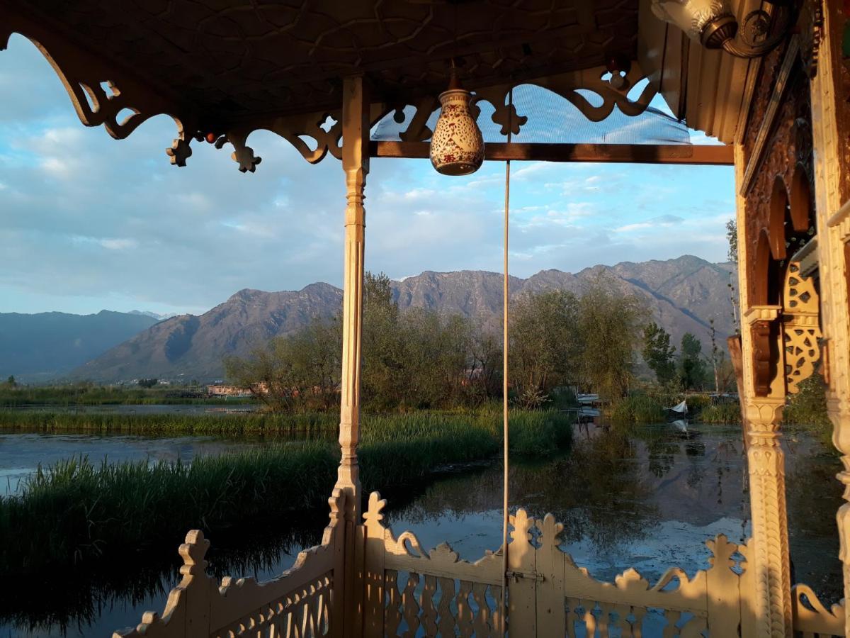 Houseboat Zaindari Palace Srinagar  Ngoại thất bức ảnh