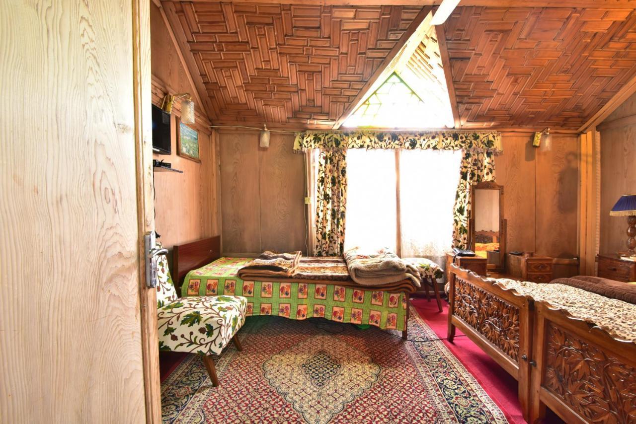 Houseboat Zaindari Palace Srinagar  Ngoại thất bức ảnh