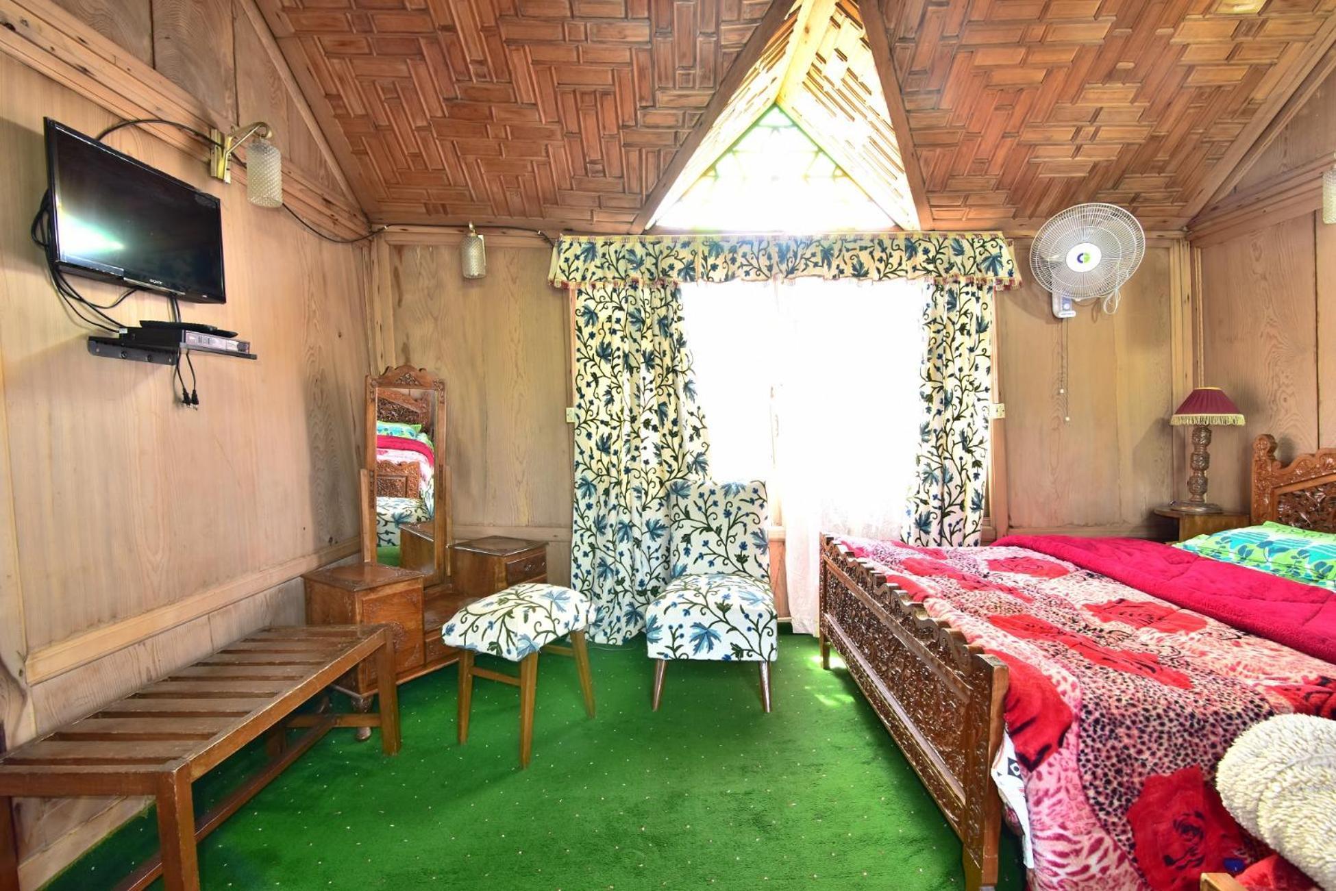Houseboat Zaindari Palace Srinagar  Ngoại thất bức ảnh