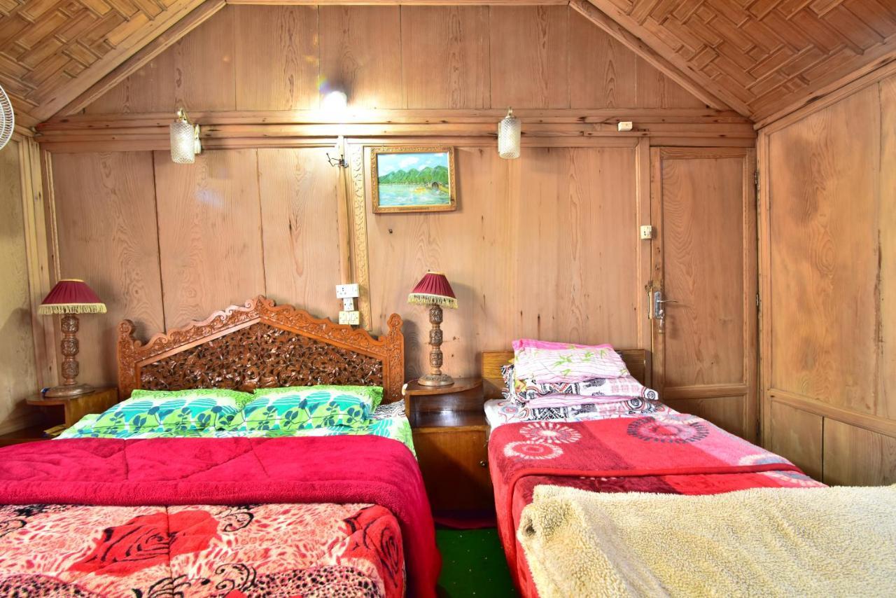 Houseboat Zaindari Palace Srinagar  Ngoại thất bức ảnh